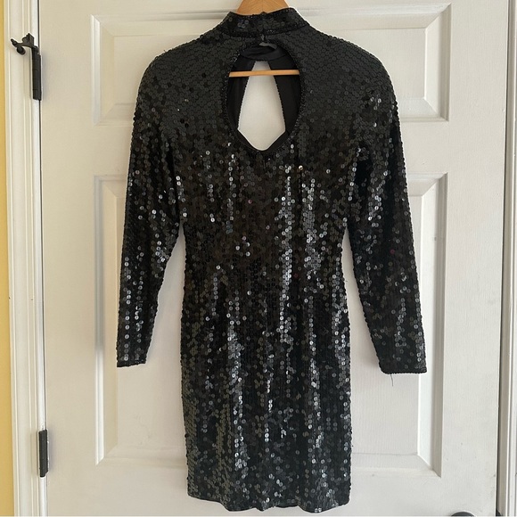Vintage NiteLine Black Sequin Keyhole High Heart Neck Mini Dress Size 10 Swifty - Picture 1 of 7